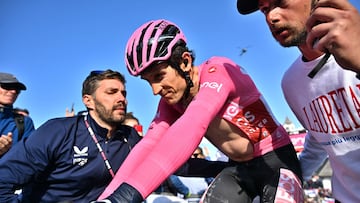 Geraint Thomas, con gesto serio, tras finalizar la contrarreloj en Lussari.