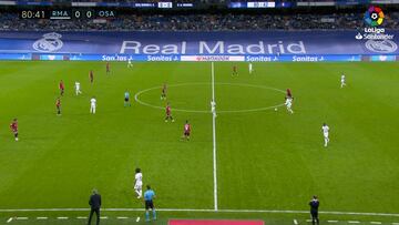 Casemiro estuvo cerca de marcar el golazo del año 2021