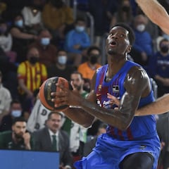 El Unicaja sobrepasa a la peor versión del Barça