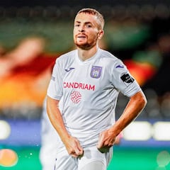 La liga de fútbol belga agoniza