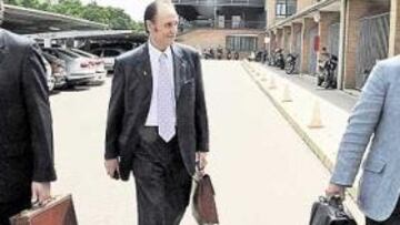 <b>HOY, LAS RESPUESTAS. </b>Manuel Ruiz de Lopera comparece hoy para explicarse ante los béticos.