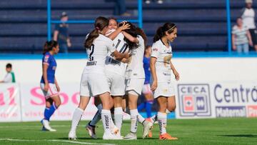 Este día se jugará el primer partido de la jornada 9 de la Liga MX femenil, el duelo será entre las pumas contra Puebla ,quien viene de ganarle a Xolas.