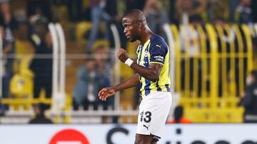 Enner Valencia mantiene al Fenerbahce