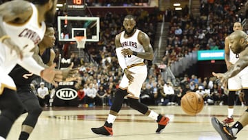 Los Cavaliers regresan a casa con LeBron James arrasando