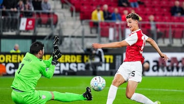 Ruben Van Bommel, ante el Santa Coloma.