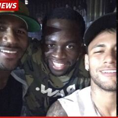 Green visita Barcelona y Neymar se lo lleva de fiesta a Ibiza