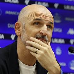 Soriano, sobre la portería: “Trabajamos varias opciones y no voy a negar que una es Bachmann”