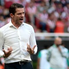 Fernando Gago, con una efectividad del 50 por ciento al frente de Chivas