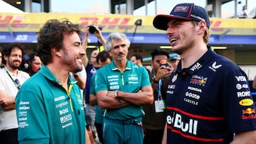 Alonso y Verstappen, en Abu Dhabi.