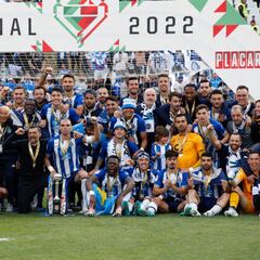 Porto le da otro título a Luis Díaz en la temporada