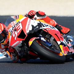 Márquez lidera a rueda de un Aleix que va por delante de sus rivales