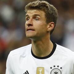 Müller critica a la FIFA: "No es serio jugar contra San Marino"