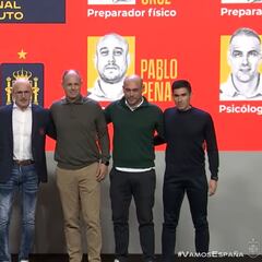 El staff de Luis de la Fuente