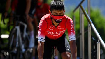 SAINT-ETIENNE, FRANCE - JULY 15: Nairo Alexander Quintana Rojas of Colombia and Team Arkéa - Samsic prior to the 109th Tour de France 2022, Stage 13 a 192,6km stage from Le Bourg d'Oisans to Saint-Etienne 488m / #TDF2022 / #WorldTour / on July 15, 2022 in Saint-Etienne, France. (Photo by Tim de Waele/Getty Images)