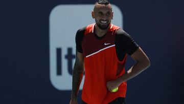 Kyrgios: "La ATP nunca defiende a sus jugadores, eso apesta"