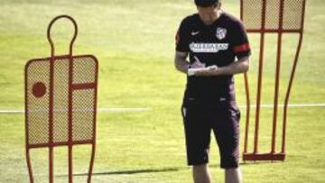 El Atlético volvió al trabajo con los titulares en el gimnasio