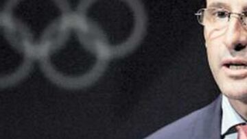 <b>UN CARRO DE FUEGO HACIA 2012. </b>Sebastian Coe y su equipo están en la línea de salida para 2012.