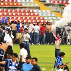 Las diferentes invasiones a la cancha en la Liga MX
