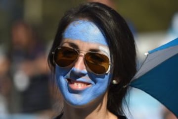 La belleza y los colores tiñeron las gradas en la primera fase de Copa América. 