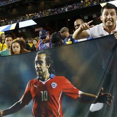 FIFA destaca a Valdivia como el jugador a seguir en la fecha