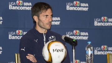 Basanta desea competencia para Tigres y Rayados