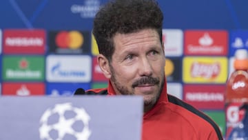 Simeone: "¿Costa? Hay que ayudar a todos los jugadores"