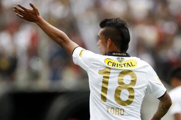 El defensa jugó uno de los partidos contra Deportivo Pasto en la eliminación. Al año siguiente dejó Macul. Tuvo una aventura en Junior de Colombia y en KF Laçi de Albania, donde está hoy.