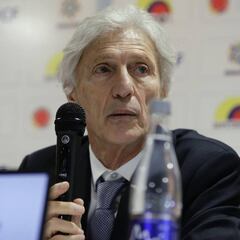 Oficial: Pékerman no dirigirá más a la Selección Colombia