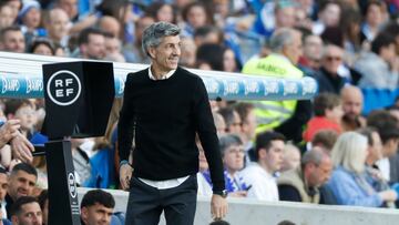 SAN SEBASTIÁN (GIPUZKOA), 08/04/2023.- El técnico de la Real Sociedad, Imanol Alguacil durante el partido de LaLiga correspondiente a la Jornada 28 y que disputan este sábado Real Sociedad y Getafe en el Reale Arena de San Sebastián. EFE/ Juan Herrero