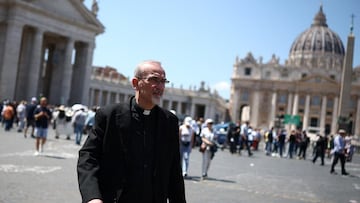 Quién es el cardenal Pizzaballa, uno de los favoritos a Papa que se ofreció como rehén de Hamás