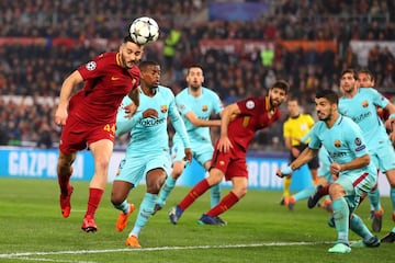 Konstantinos Manolas scores their third goal and sends Roma into Champions League semi-finals