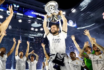 Canterano madridista desde que ingresara en el club en el verano de 2001, fue ascendiendo por todos los equipos de las divisiones inferiores hasta que se hizo con un hueco en el primer equipo en 2012, pese a debutar un a?o antes en Valencia. Desde entonces hasta su salida su rendimiento fue ejemplar siempre que se le ha requerido: jug¨® en los cuatro puestos de la zaga rindiendo siempre a un alto nivel. Se fue con un total de 26 t¨ªtulos: seis Champions, cuatro Ligas, dos Copas de Espa?a, cinco Mundiales de Clubes, cuatro Supercopas de Europa y otras cinco de Espa?a.