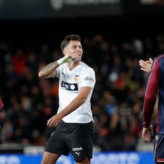 Hugo Duro ‘está’ en el vestuario del Levante: “Aquí nadie ha olvidado nada”