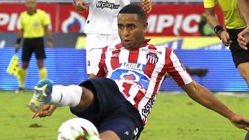 Yohandry Orozco llegaría a Santa Fe cedido del Junior