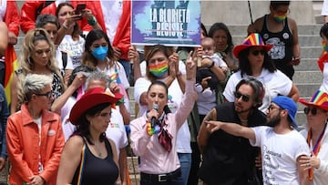 Abuchean a Claudia Sheinbaum durante Marcha LGBT en la CDMX