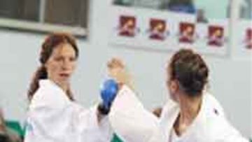 Gloria Casanova, compitiendo.