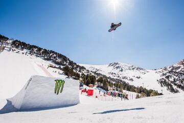 La prueba de snowboard abrió la competición el fin de semana del 28 al 30 de marzo con los mejores riders internacionales.