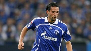 Te presentamos la actualidad del que fuera delantero de la selección de fútbol de Alemania, también exjugador de Stuttgart y Schalke 04.