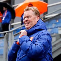Koeman’s Netherlands rocked by virus
