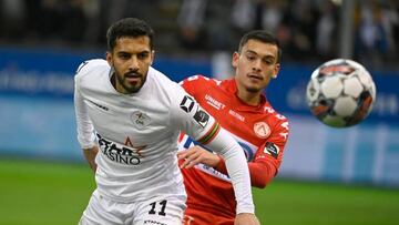 Leuven, Belgium - January 8 : Mehssatou Rayan Nayel defender of KV Kortrijkand Tamari Suleiman Mousa forward of OH Leuven during the Jupiler Pro League between OHL and KV Kortrijk on January 08, 2023 in Leuven, Belgium, 08/01/2023 ( Photo by Philippe Crochet / Photonews via Getty Images)