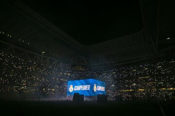 La fiesta madridista terminó en el estadio Santiago Bernabéu.