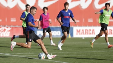 Vitolo, en el entrenamiento del Atlético.