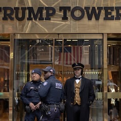 How far is the Trump Tower from the Manhattan District Attorney’s Office: how many streets away is it?