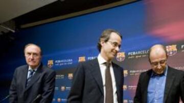 <b>SATISFECHOS. </b>Pont, Faus y Arroyo, felices por el contrato conseguido.