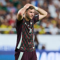 Italia es terreno desconocido para centro delanteros mexicanos