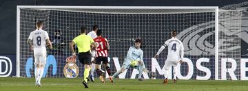 1-1. Ander Capa marc¨® el primer gol del Athletic.