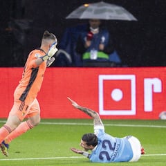 Mina aún puede jugar en 2020