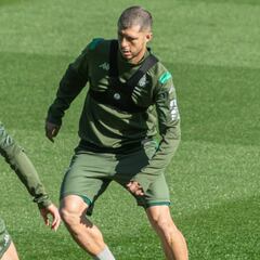 Guido Rodríguez entra en la lista del Betis ante la Real Sociedad