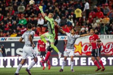Los Xolos vencieron 3-2 a los esmeraldas, sin embargo, al final quedaron fuera tras el 3-0 de la ida. Así se vivió el partido en el Caliente.
