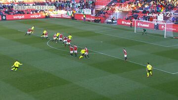 Siempre tuvo un guante en el pie: asistencia sublime de Reyes